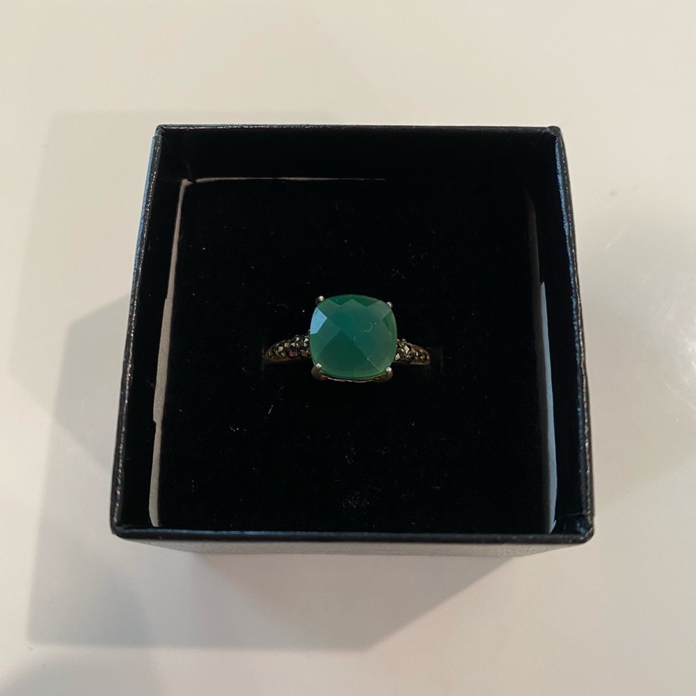 NATURAL GREEN ONYX STERLING SILVER RING